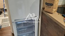 Перевесить двери на новом отдельностоящем в холодильнике Beko