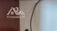 Установить встраиваемый электрический духовой шкаф и электрическую варочную панель