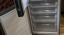 Перенавеска дверей холодильника с эл. блоком управления.