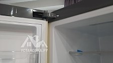 Перенавесить двери холодильника