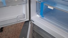  Перенавесить двери на холодильнике