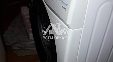 Установить новую стиральную машину Samsung отдельностоящую в ванной комнате