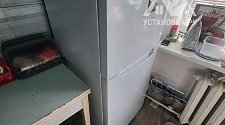 Установить холодильник