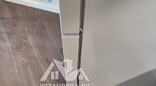 Перенавесить двери холодильника