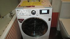 Установить отдельностоящую стиральную машину LG FH495BDS2