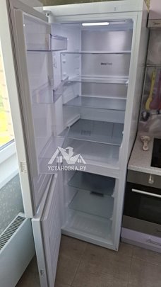 Перенавесить двери холодильника