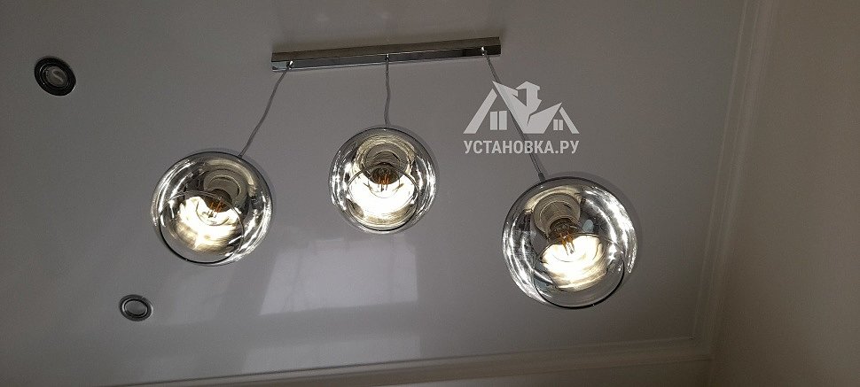 Монтаж усиленного крепежа для потолочной люстры