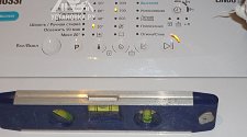 Установить отдельностоящую стиральную машину Zanussi ZWY50924WI