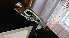 Перевесить двери на холодильнике