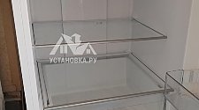 Установить холодильник