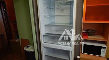 Перенавесить двери холодильника