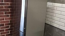 Перенавеска дверей холодильника с эл. блоком управления.