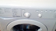 Установить стиральную машину Indesit IWUB 4085 в санузле