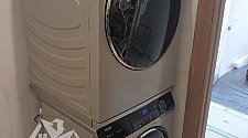Установить стиральную и сушильную машину в колонну