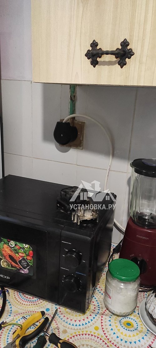 Установить и подключить стиральную машину