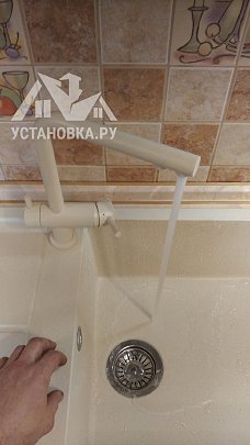 Установить новую накладную мойку Omoikiri Sumi 86 86-BE 