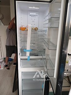 Перенавесить двери холодильника