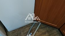 Установить отдельно стоящую посудомоечную машину с доработкой