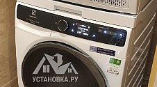 Установить стиральную и сушильную машину в колонну