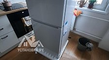 Установить холодильник
