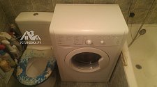 Установить отдельностоящую стиральную машину Indesit ISWC 5105