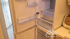 Перевесить двери на холодильнике Samsung RB37K63411L