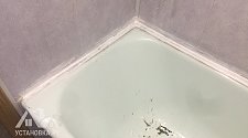 Перегерметизировать швы ванны со стеной