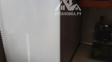 Установить холодильник