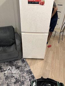 Перенавесить двери холодильника