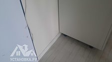 Установить новый отдельно стоящий холодильник