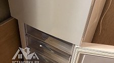 Установить отдельно стоящий холодильник Бирюса