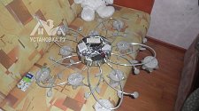 Установить люстру на болтах Eurosve