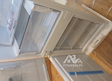 Перенавесить двери холодильника