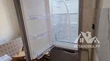 Перенавесить двери холодильника