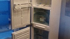 Перевесить двери на встроенном холодильнике Liebherr ICBN 3376