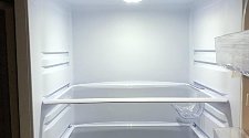 Установить отдельно стоящий холодильник Бирюса