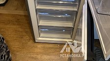 Установить холодильник