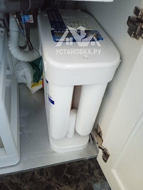 Стандартная установка фильтра питьевой воды АКВАФОР