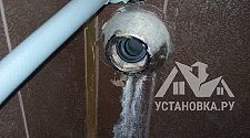 Установить отдельностоящую стиральную машину Hansa на готовые коммуникации
