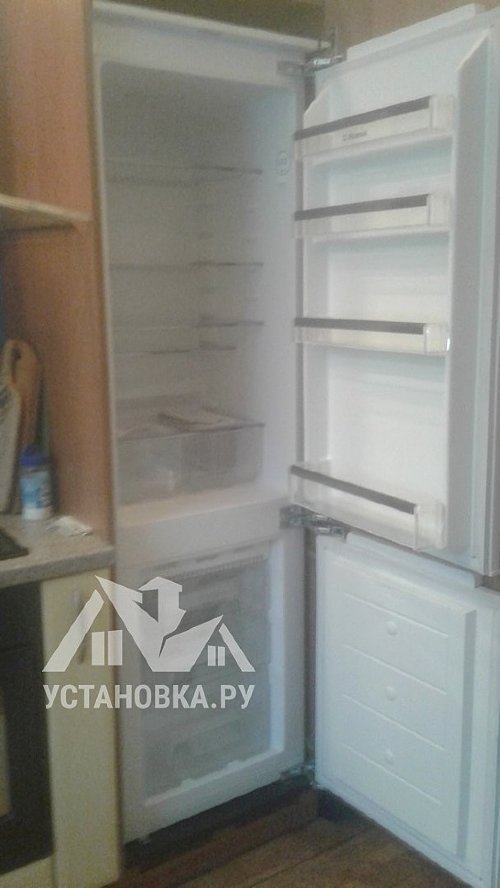 Установить встроенный холодильник в районе Партизанской