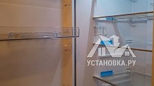 Перенавесить двери холодильника