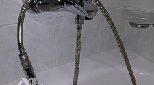 Демонтировать и установить настенный смеситель в ванной комнате