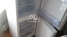 Перевесить двери на холодильнике в районе Первомайской