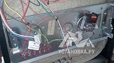 Установить электрическую плиту Electrolux EKC95430MК