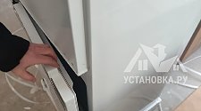 Перенавесить двери на холодильнике 