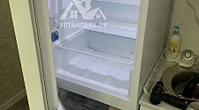 Перенавесить двери холодильника