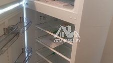 Перенавесить двери холодильника