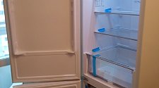 Установить стиральную машину и перенавесить двери холодильника