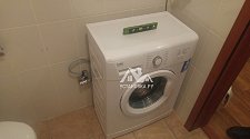 Установить стиральную машину на готовые коммуникации в ванной