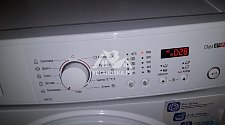 Установить новую отдельностоящую в ванной на готовые коммуникации стиральную машину Атлант